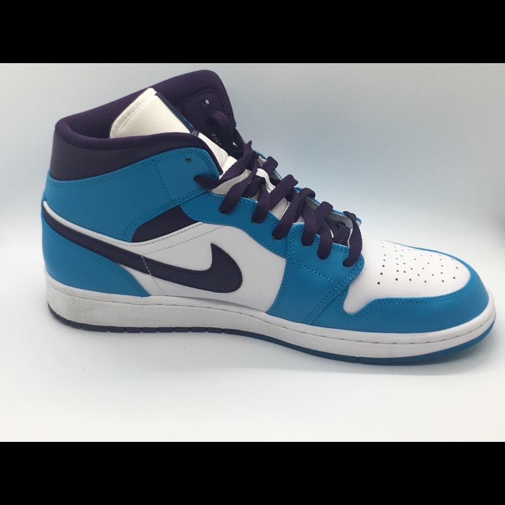 Jordan 1 ‘Hornets’